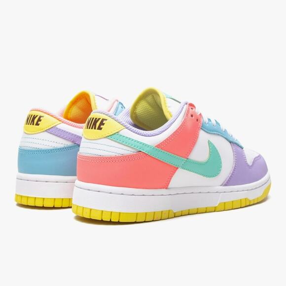 Nike Dunk Low SE Easter Candy  Nike / DD1872-100 - Picture 3 of 16